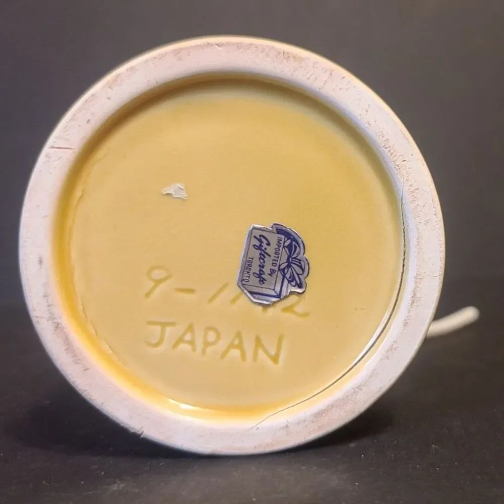 Beehive Ceramic Jam Jar Strawberry Lid Vintage Yellow 9-1142 Giftcraft‎ Japan